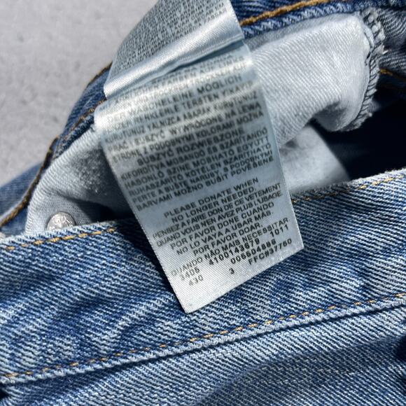 Levi's 550 Relaxed Fit Jeans‎ Men 30x30 Light Wash Denim Straight Leg Tag 31x30 - Picture 8 of 12